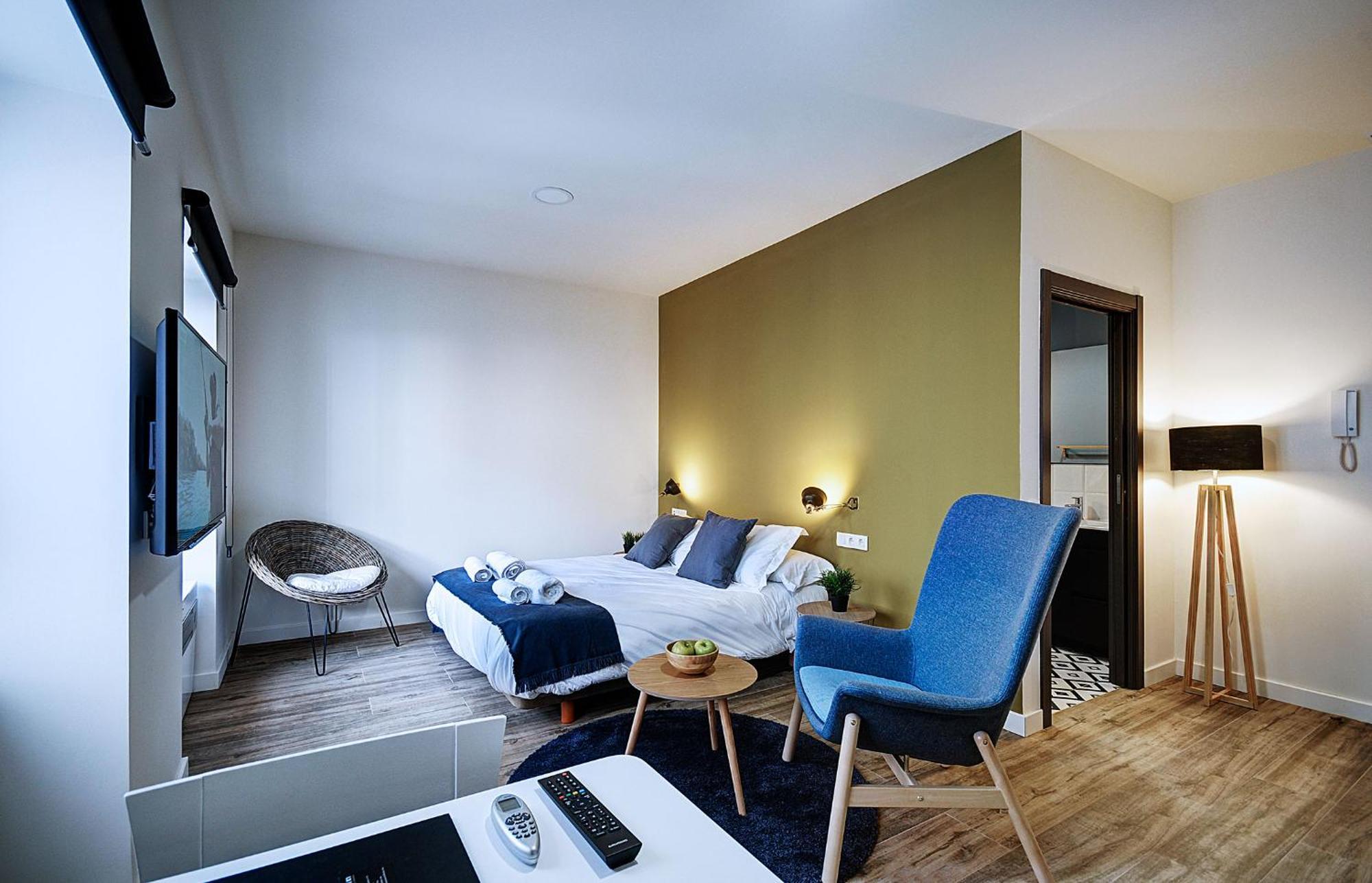 Apartamentos Al-Qazeres Luxury La Concepcion Caces المظهر الخارجي الصورة