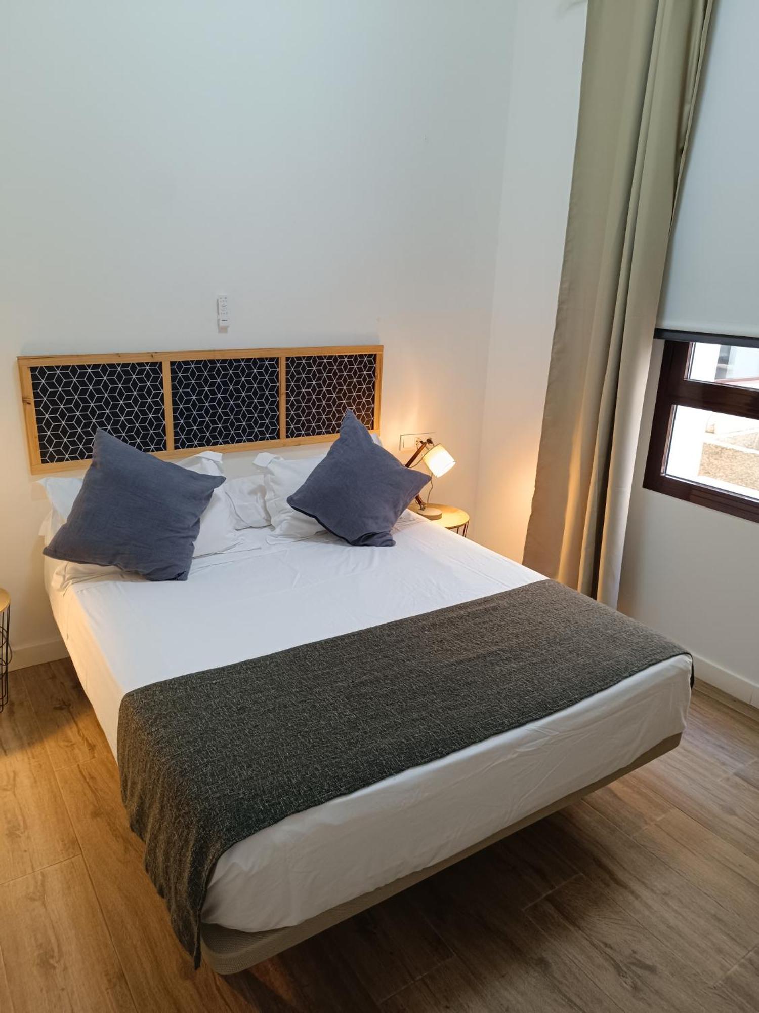 Apartamentos Al-Qazeres Luxury La Concepcion Caces المظهر الخارجي الصورة