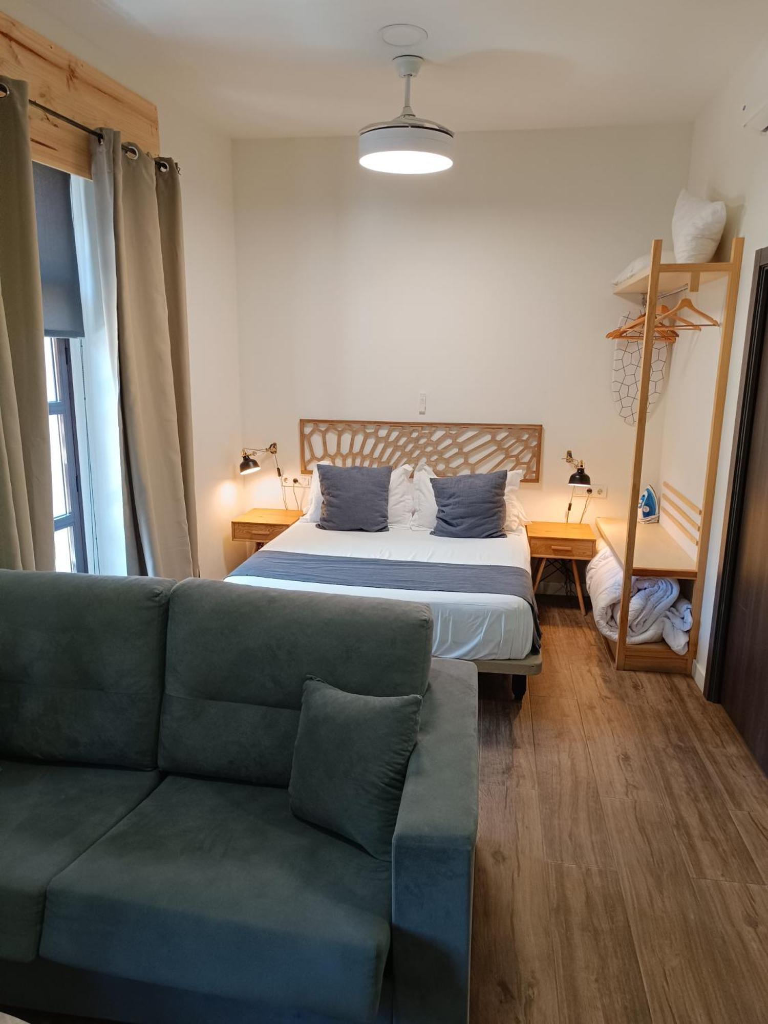 Apartamentos Al-Qazeres Luxury La Concepcion Caces المظهر الخارجي الصورة